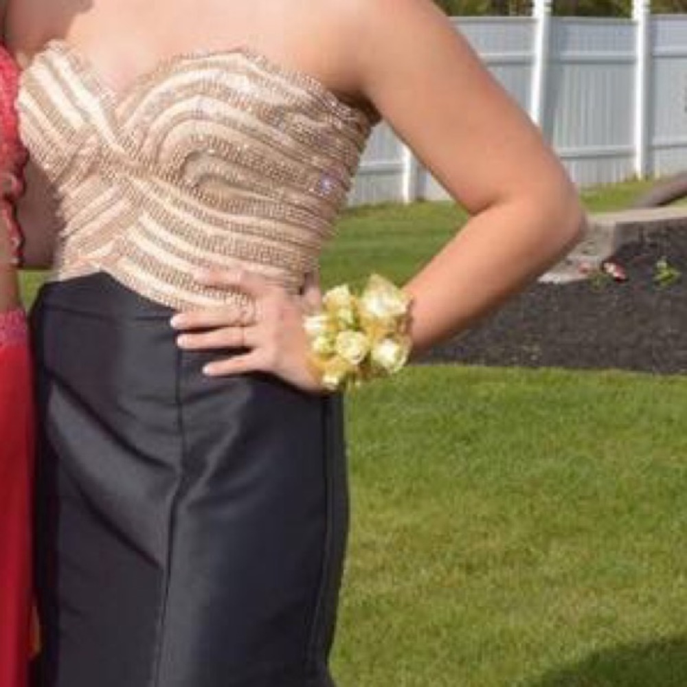 JOVANI SZ8